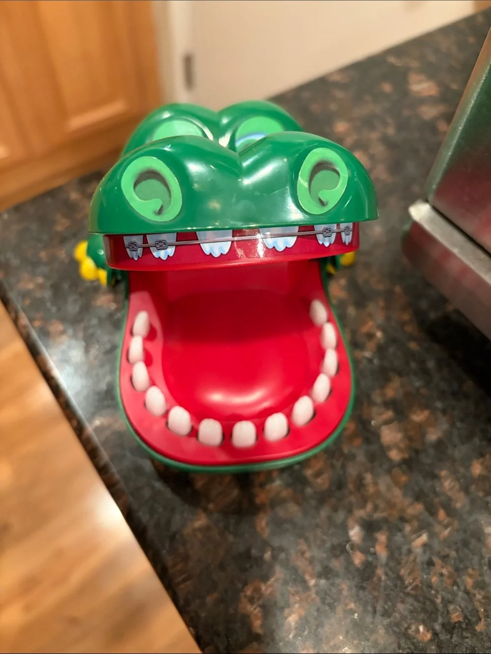 Tooth Dentist Crocodile Snap-Open Kids Toy